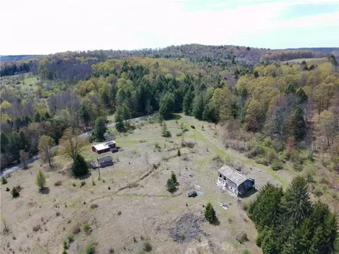 10233 Lamb Rd, Brookfield, NY 13485
