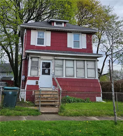 24 Arbutus St, Rochester, NY 14609