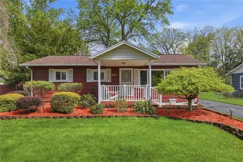 336 Hollybrook Rd, Rochester, NY 14623