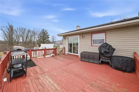 Exterior - 2976 Mohawk Ln, Waterloo, NY 13165 photo 7 of 17
