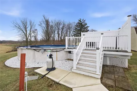 Exterior - 2976 Mohawk Ln, Waterloo, NY 13165 photo 3 of 17