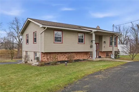 Exterior - 2976 Mohawk Ln, Waterloo, NY 13165 photo 15 of 17