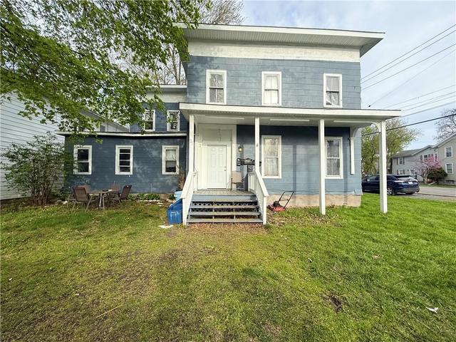 21 Church St, Waterloo, NY 13165