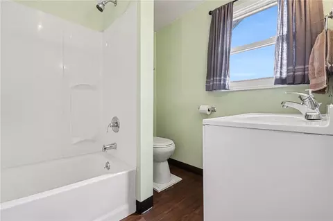 Bath - 108 Point Pleasant Rd, Irondequoit, NY 14622 photo 1 of 1