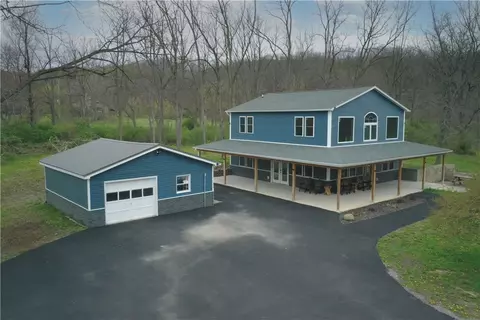 7160 Eelpot Rd, Naples, NY 14512