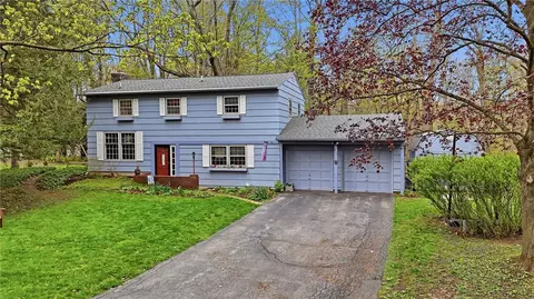 257 East St, Pittsford, NY 14534
