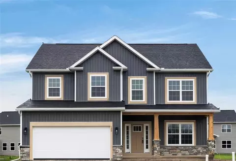 120 Rockdale Trl, Greece, NY 14612