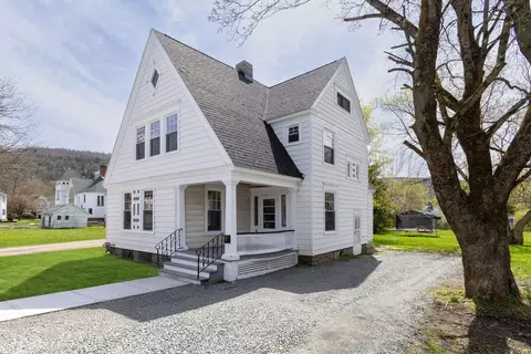 63 East St, Walton, NY 13856