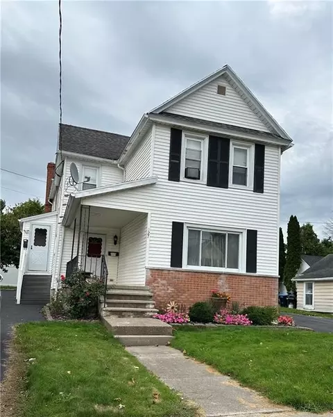 127 Hutchins St, Batavia, NY 14020