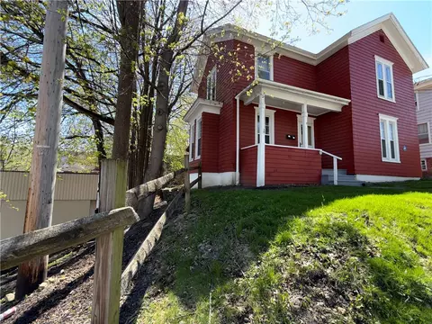 9 Grove St, Oneonta, NY 13820