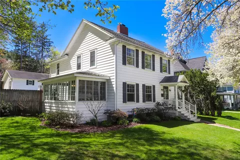 22 W 5th St, Corning, NY 14830