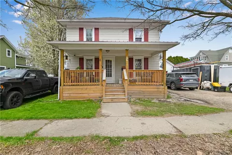 6 Pine St, Wayland, NY 14572
