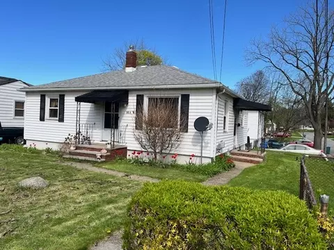 96 Pittsford St, Rochester, NY 14615