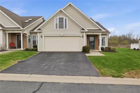 111 Eagle Pne, Rochester, NY 14608