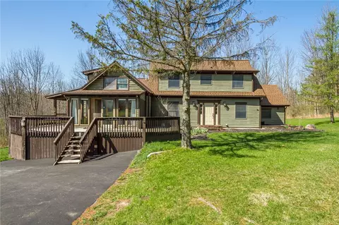 3170 Bailey Rd, Bloomfield, NY 14469