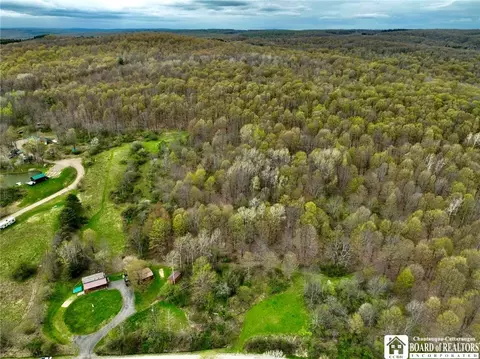 5857 Bloye Rd, Humphrey, NY 14737
