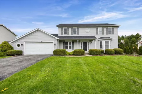 4 Wellesey Knl, Chili, NY 14624