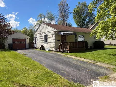 33 Lovall Ave, Jamestown, NY 14701