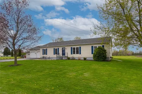 588 Marshall Rd, Waterloo, NY 13165