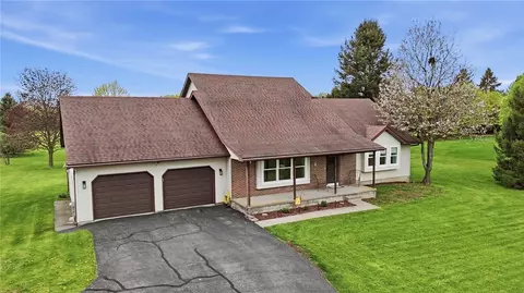 536 Barks Rd, Caledonia, NY 14423