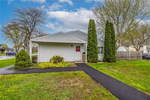 107 Norwich Dr, Ogden, NY 14624