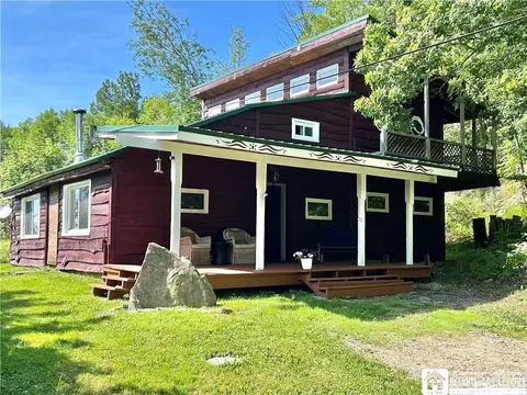 256 Bragg Rd, Carroll, NY 14738