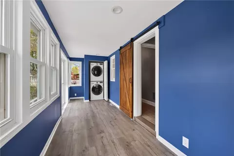 Entry Way - 24 Westbourne Rd, Irondequoit, NY 14617 photo 4 of 5