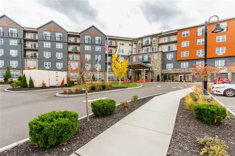 205 Lakeshore Dr #412, Canandaigua City, NY 14224
