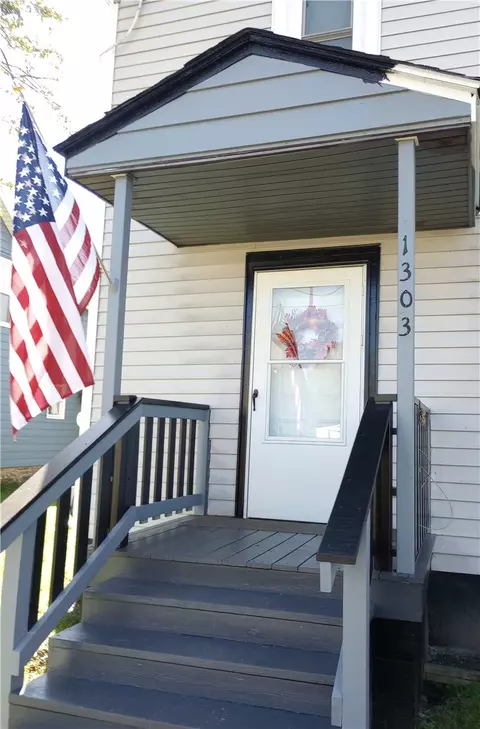 1303 N Main St, Elmira, NY 14901