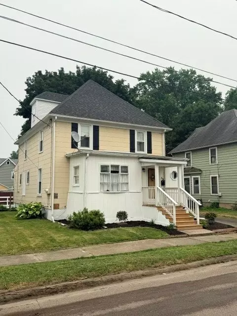 719 Seneca Pl, Elmira, NY 14904