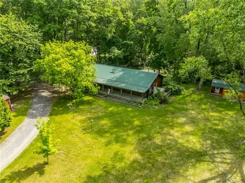 79 Serenity Dr, Geneva, NY 14456