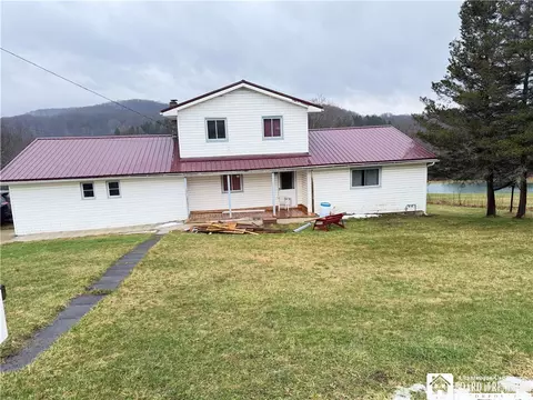 2415 Maple Ave, Franklinville, NY 14737