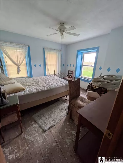Bedroom - 2247 Hess Rd, Appleton, NY 14008 photo 1 of 2