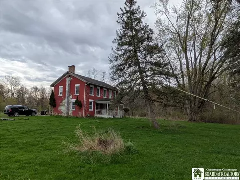 Exterior - 2247 Hess Rd, Appleton, NY 14008 photo 1 of 5