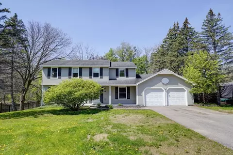 44 Latchmere Dr, Victor, NY 14564