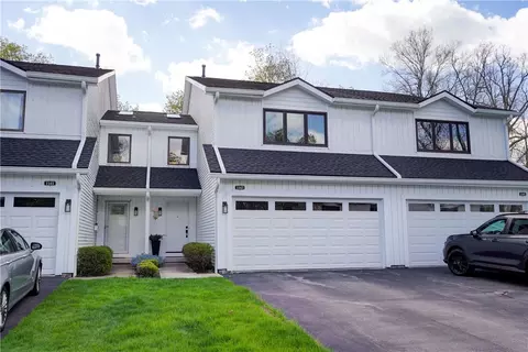 1143 Ridge Crest Dr, Victor, NY 14564