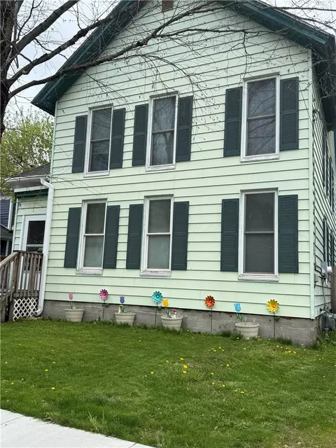 43 Mitchell St, Norwich, NY 13815
