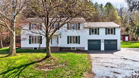 1341 Strong Rd, Victor, NY 14564