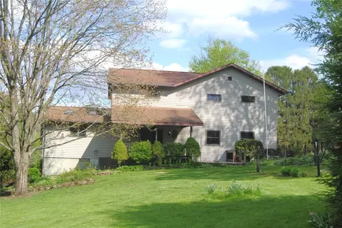 569 Main St, Corsica, PA 15829