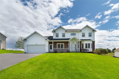 62 Beech Hill Cres, Pittsford, NY 14534