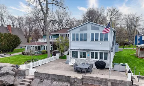 5852 W Wautoma Beach Rd, Hilton, NY 14468