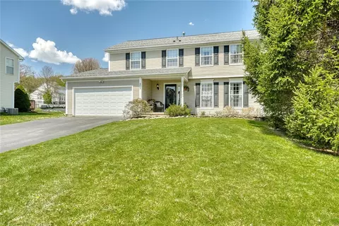 263 Ponds Way, Macedon, NY 14502