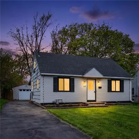 45 Ridgecrest Rd, Greece, NY 14626
