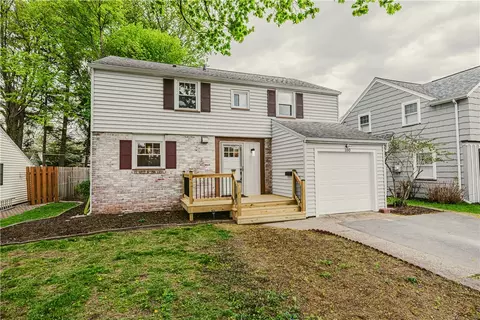 Exterior - 100 Biltmore Dr, Irondequoit, NY 14617 photo 2 of 8