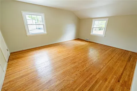 Bedroom - 100 Biltmore Dr, Irondequoit, NY 14617 photo 1 of 8