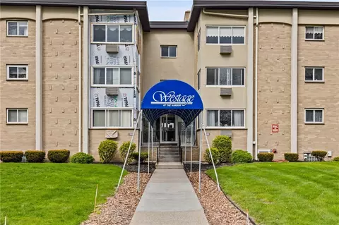 708 Westage At The Hbr, Irondequoit, NY 14617