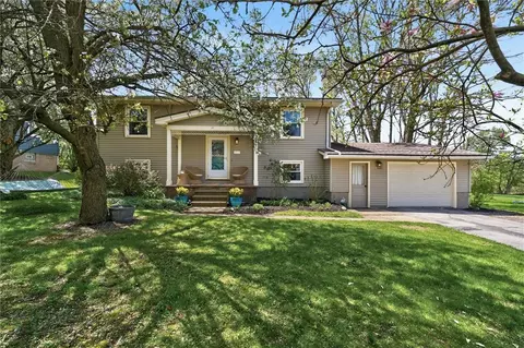 14 Page Pl, Bloomfield, NY 14469