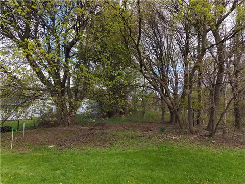 2796 Nichols St, Ogden, NY 14559
