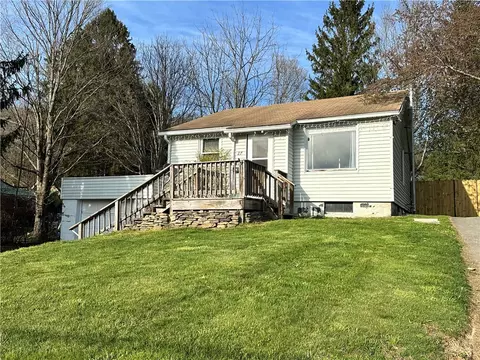 27 Franklin Rd, Walton, NY 13856