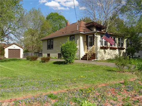 319 Bonaview Ave, Southport, NY 14904